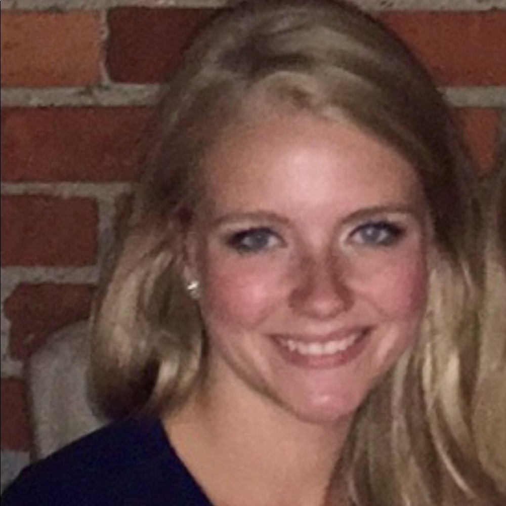 Meet your Posher, Elizabeth